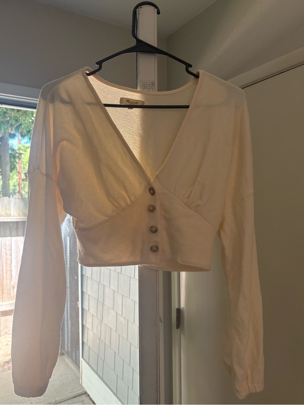 Madewell Cream Button-Front V-Neck Cropped Top